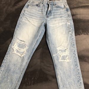 American Eagle Mom Jeans